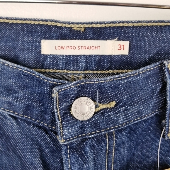 Levi's Low Pro Mid-Rise Straight Jeans NWT A09640013 Women's size 31 - Picture 6 of 12